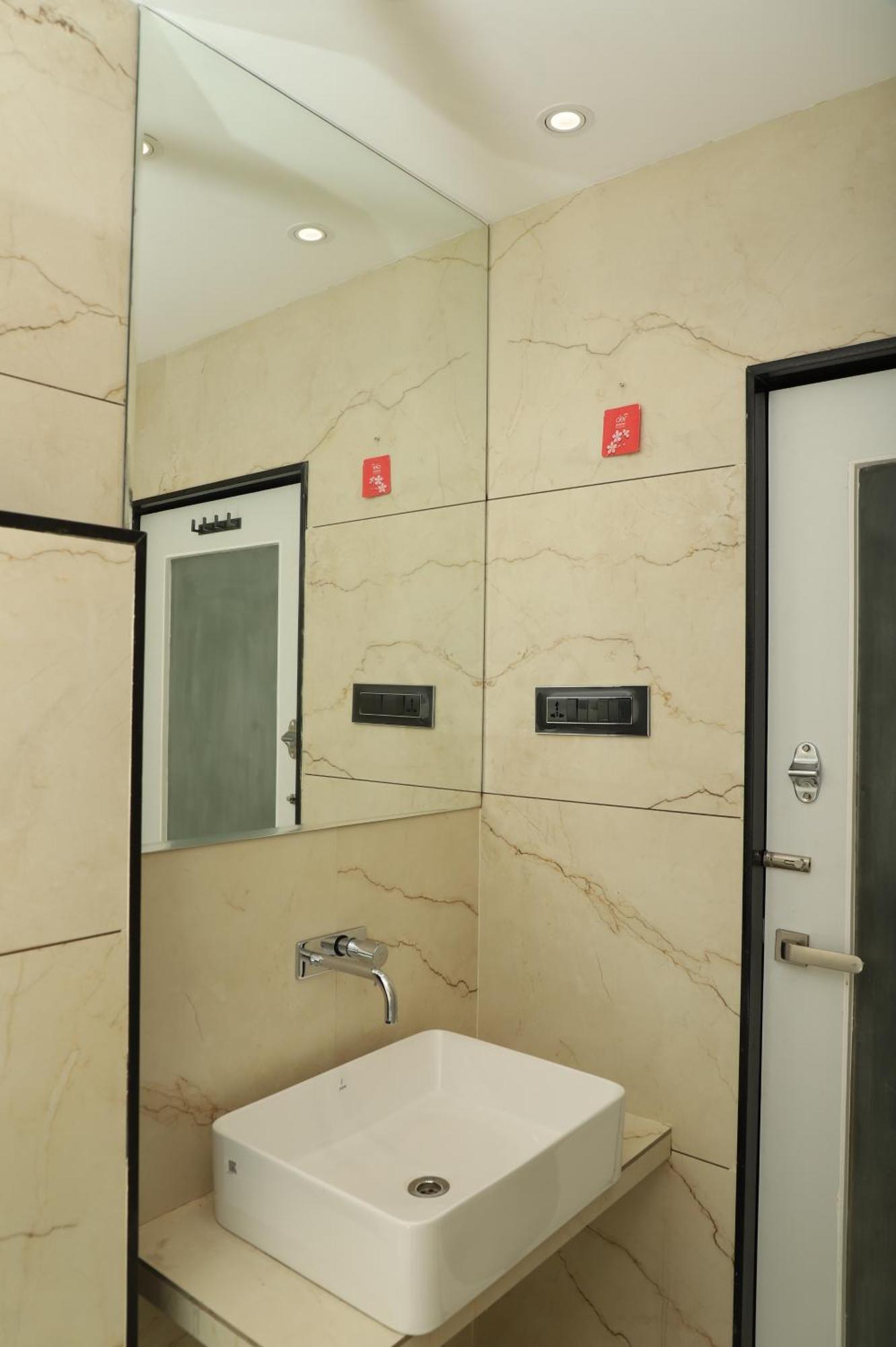 Hotel Florence Nanded Εξωτερικό φωτογραφία