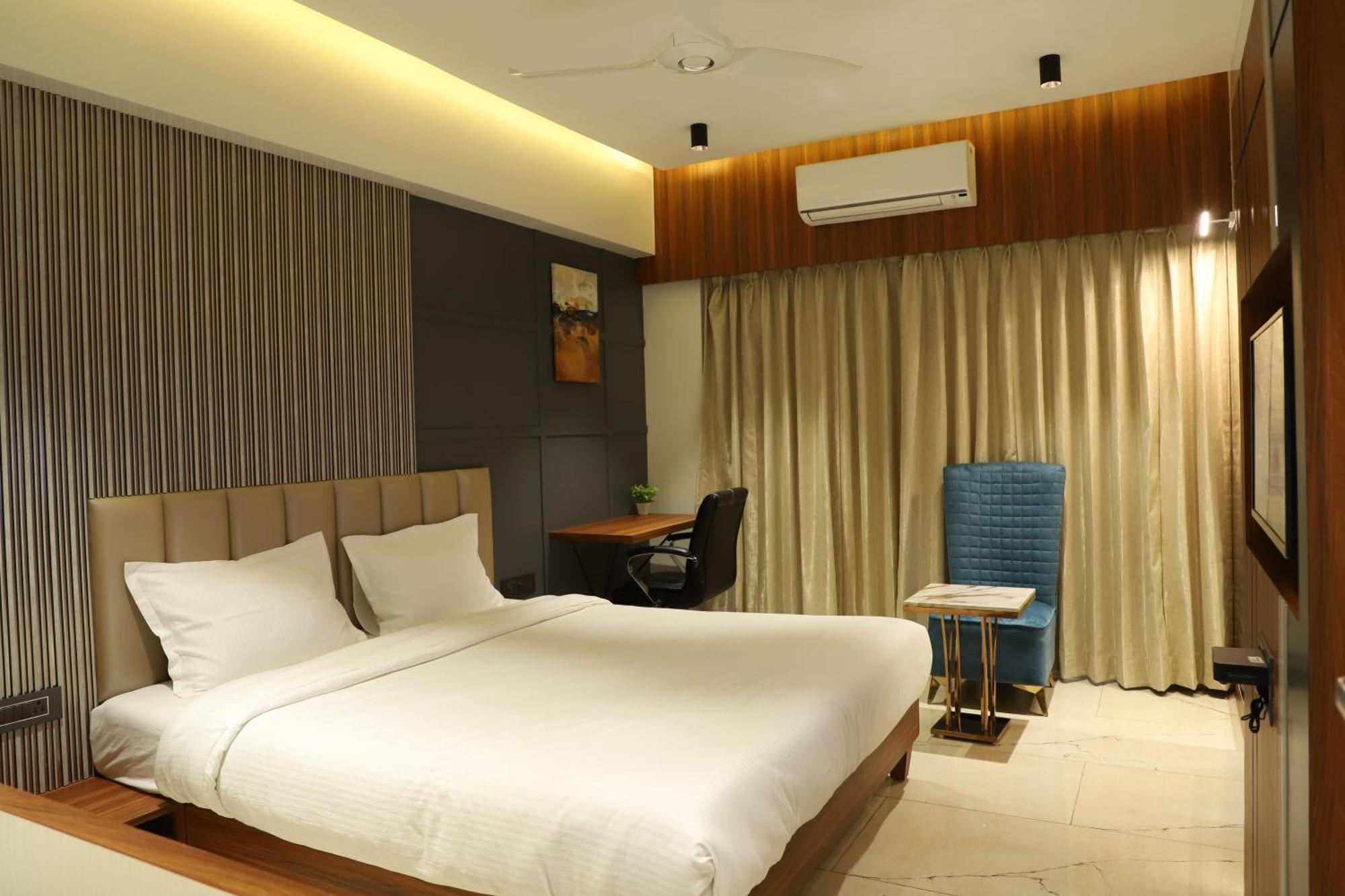 Hotel Florence Nanded Εξωτερικό φωτογραφία